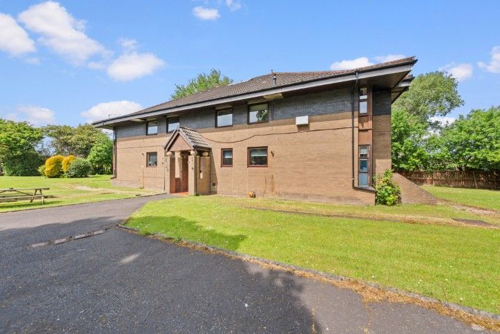Property photo 1 of 24