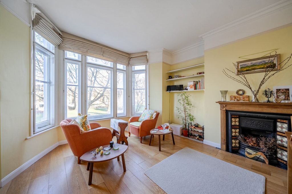 Property photo 2 of 14 Picture No. 08