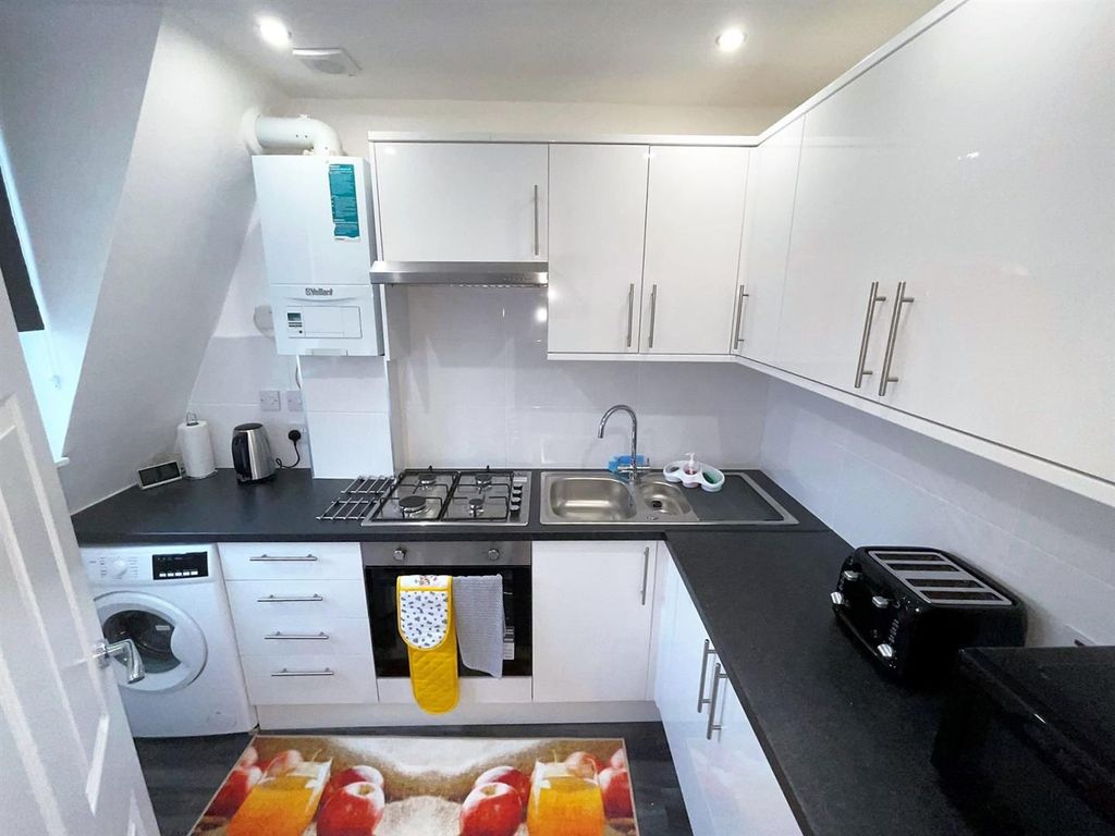 Property photo 1 of 10 Fully Furnished 1-Bed Flat ? Excellent Location Ne