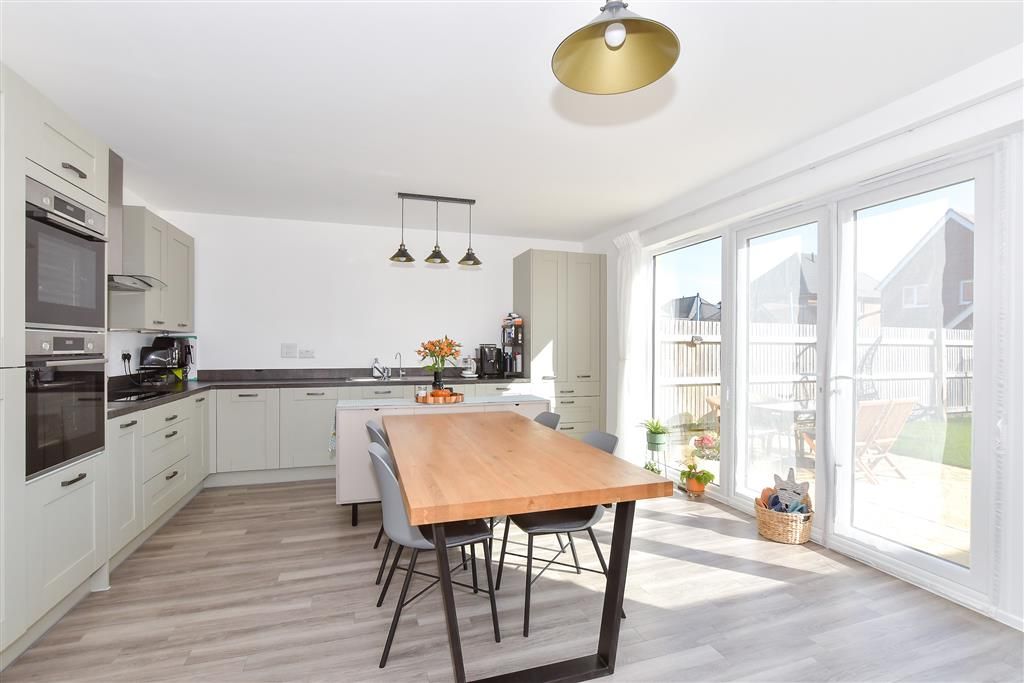 Property photo 1 of 9 Kitchen/Diner