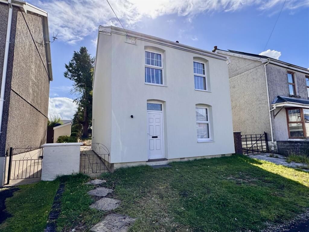 Property photo 1 of 13
