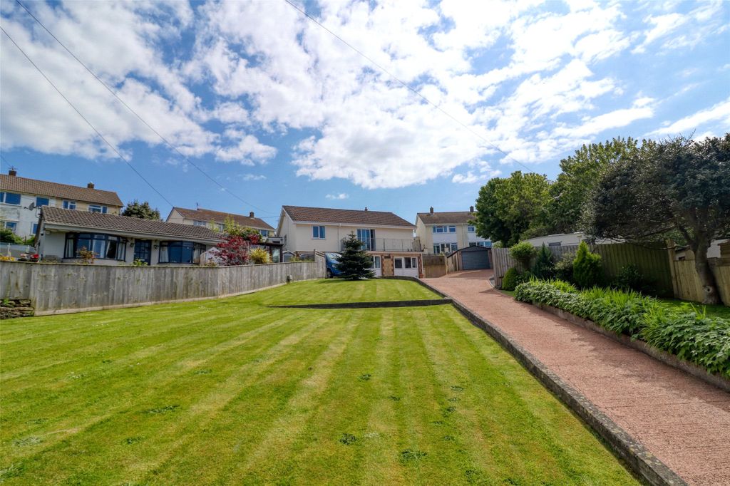 Property photo 1 of 25 Picture No. 03