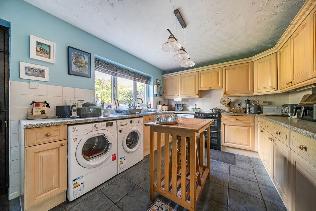 Property photo 2 of 22 1258233 (5)