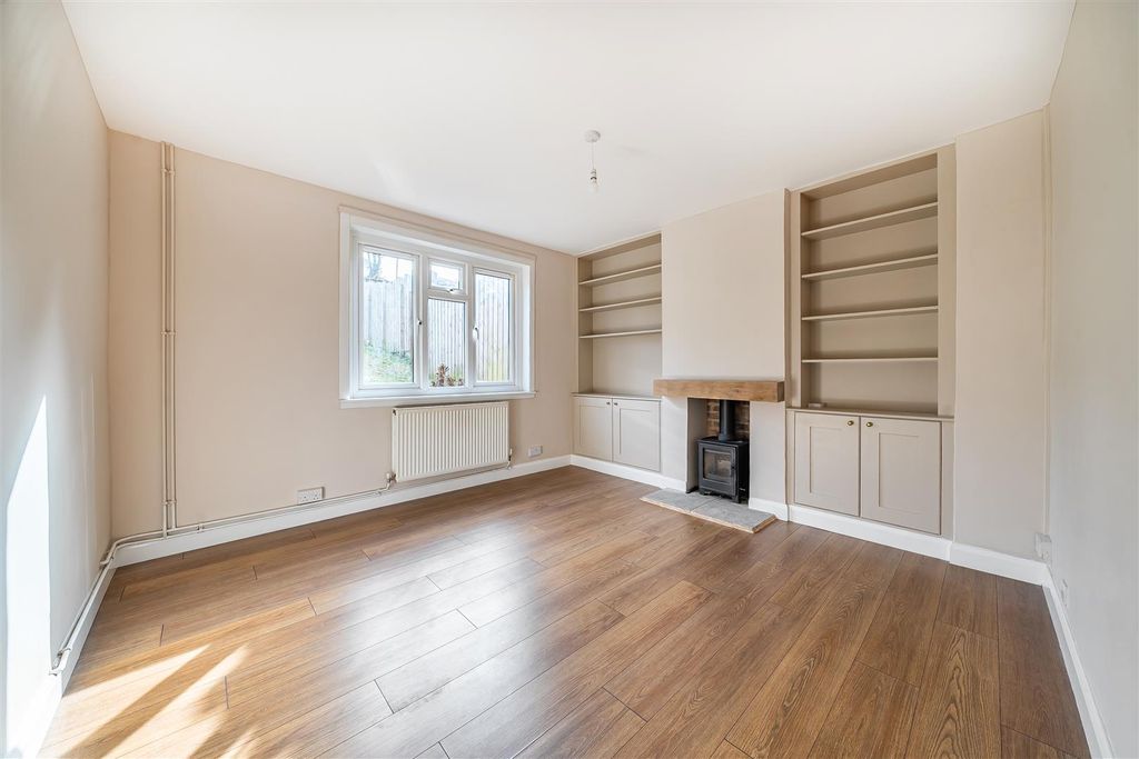 Property photo 2 of 21 1418444-9-699Efdfa8E82B.Jpg