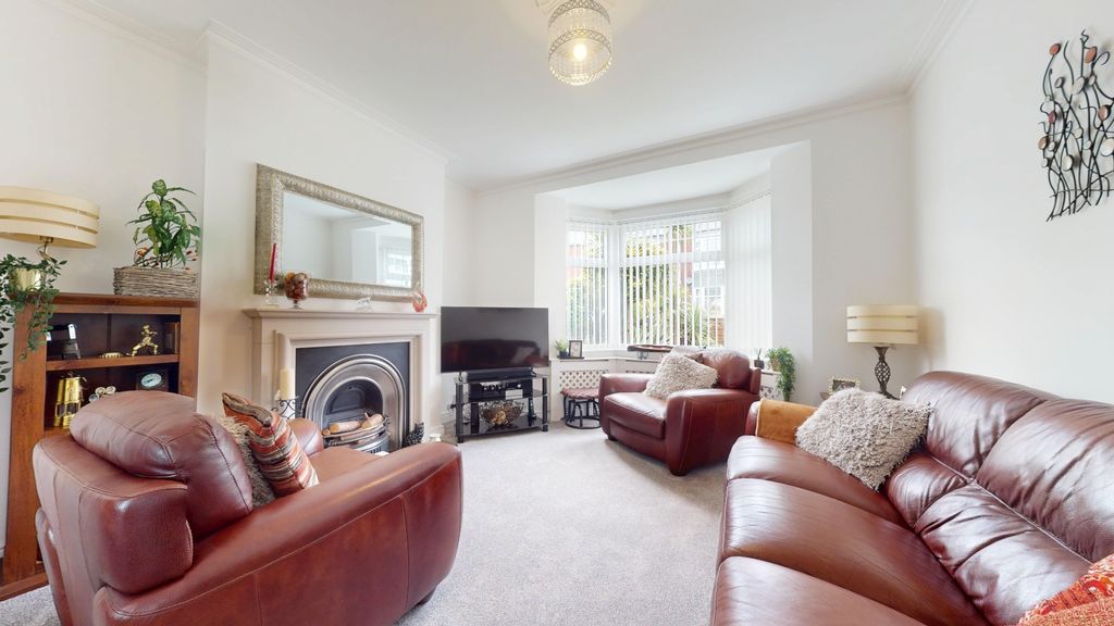 Property photo 3 of 28 4746085