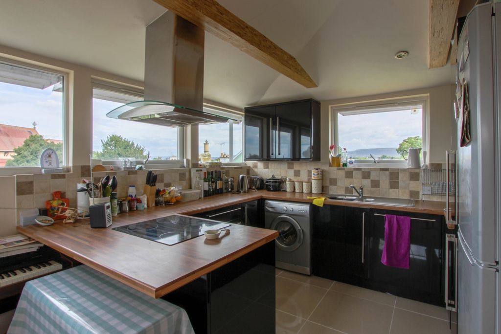 Property photo 2 of 9 Img_4270-Hdr