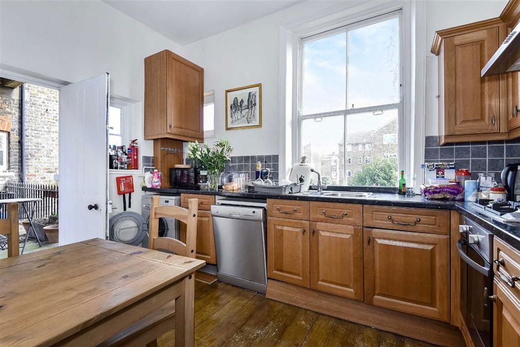 Property photo 3 of 7