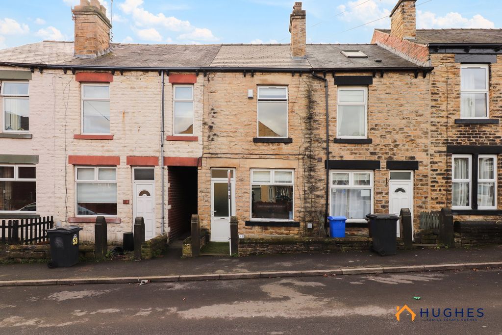 Property photo 2 of 30