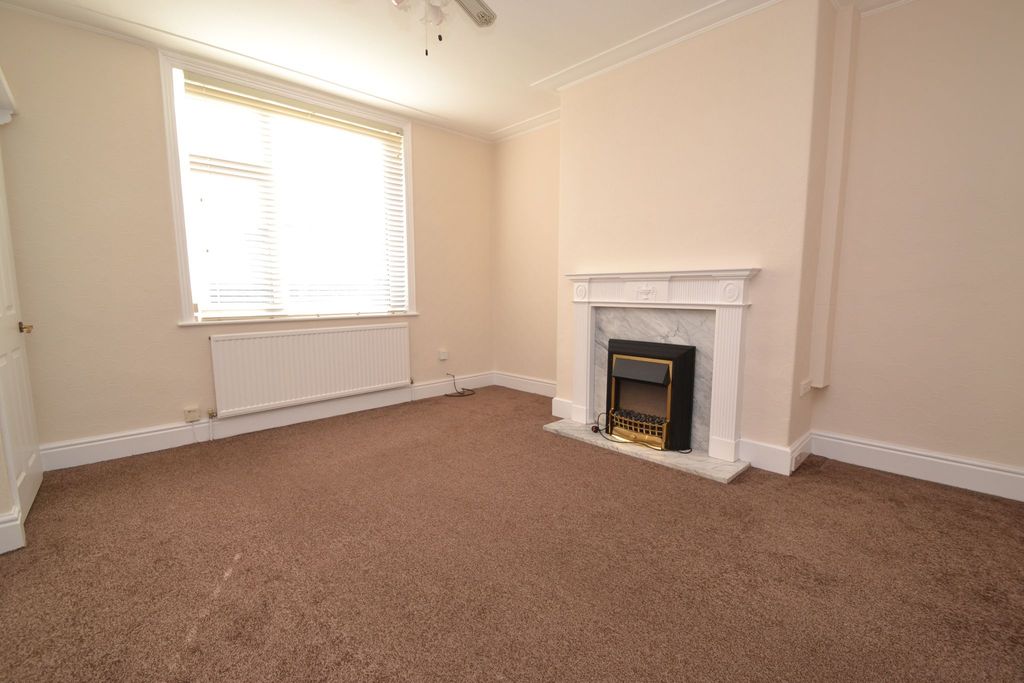 Property photo 3 of 16 Photograph 3
