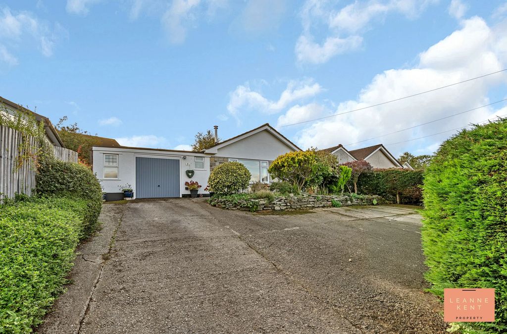 Property photo 1 of 38