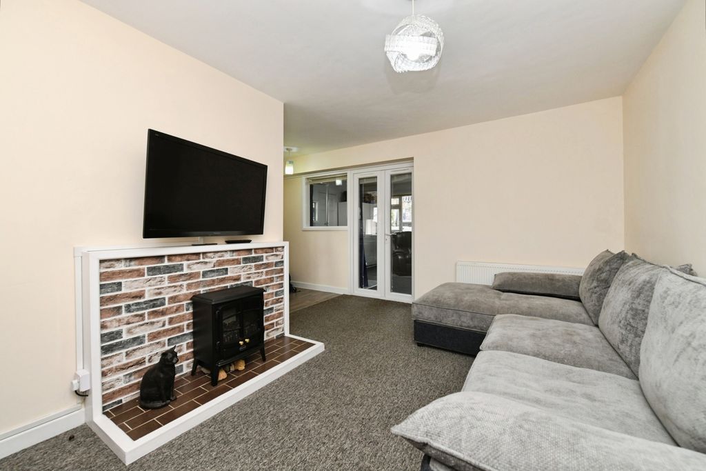 Property photo 2 of 18 Pbox-Img.Jpg