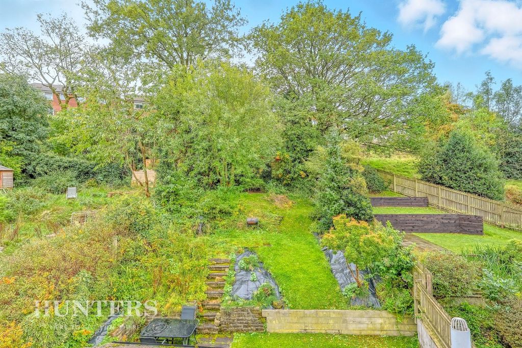 Property photo 2 of 20 Rear Garden