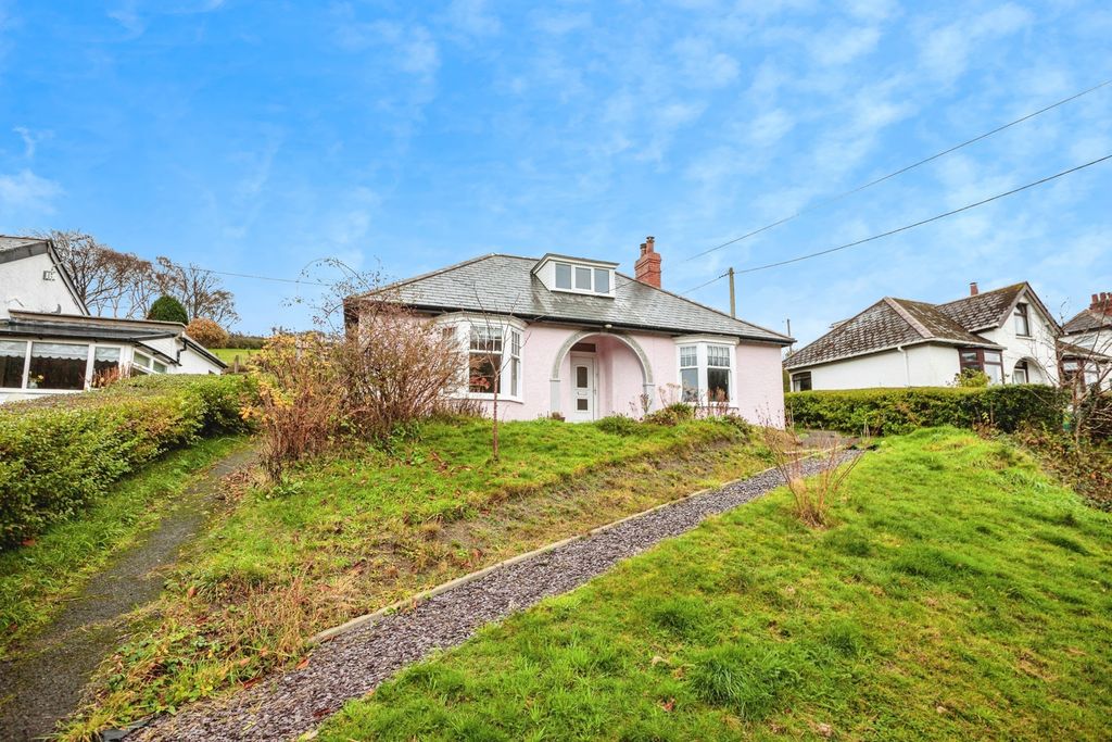 Property photo 1 of 17 Photo