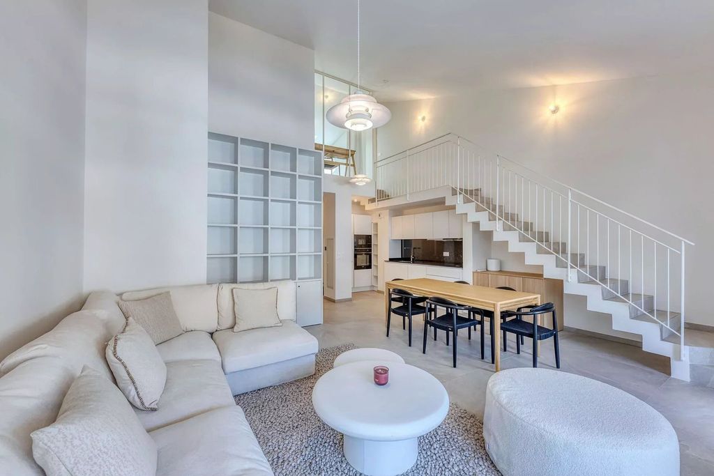 Property photo 1 of 12 Nice Côté Port - Duplex - Brand New 2-Bedroom Apartment - Terrace And Balcony