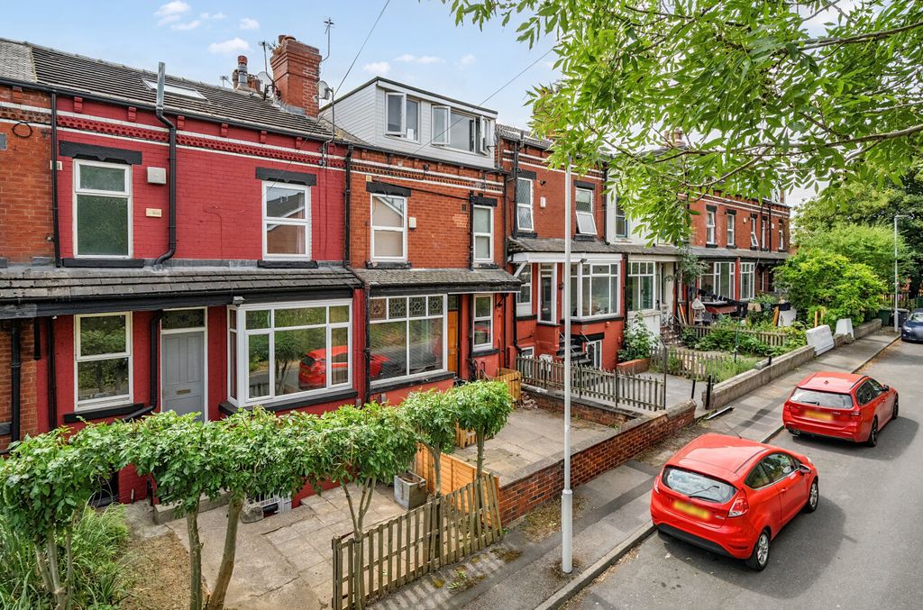 Property photo 1 of 17 1-6A60d35F97c35-1...