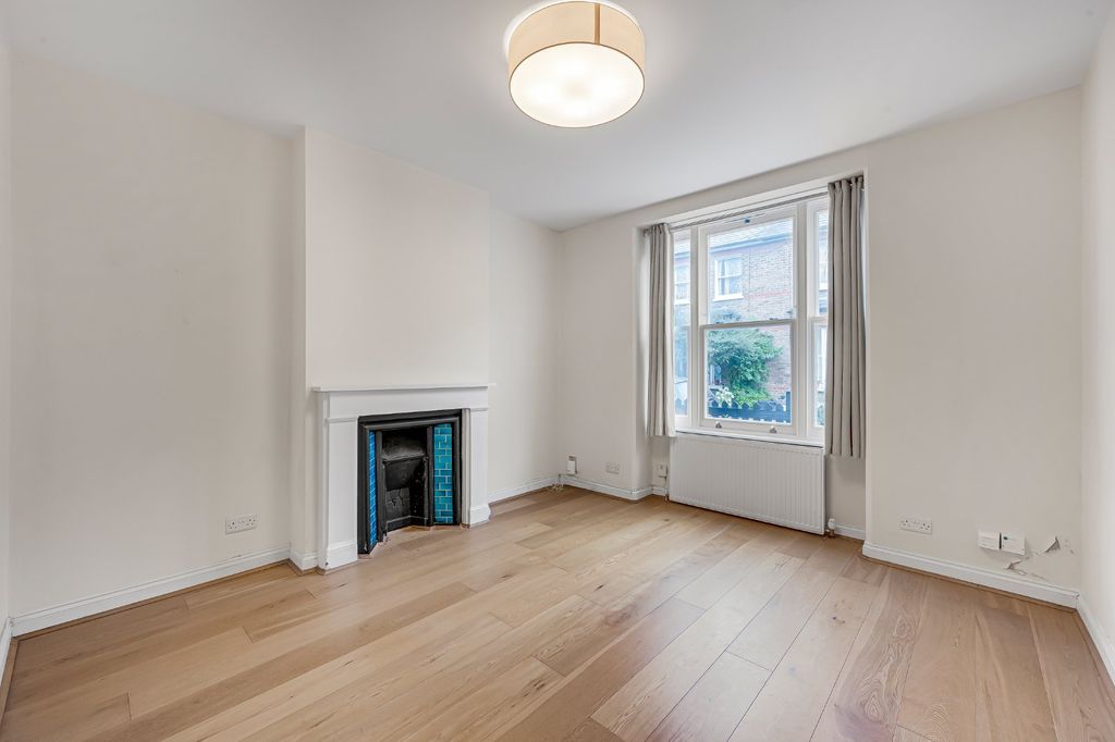Property photo 2 of 9 Reception Room