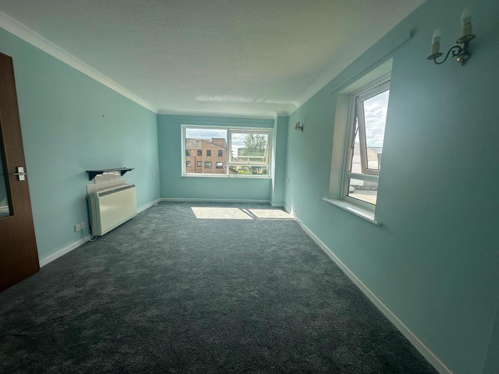 Property photo 3 of 5
