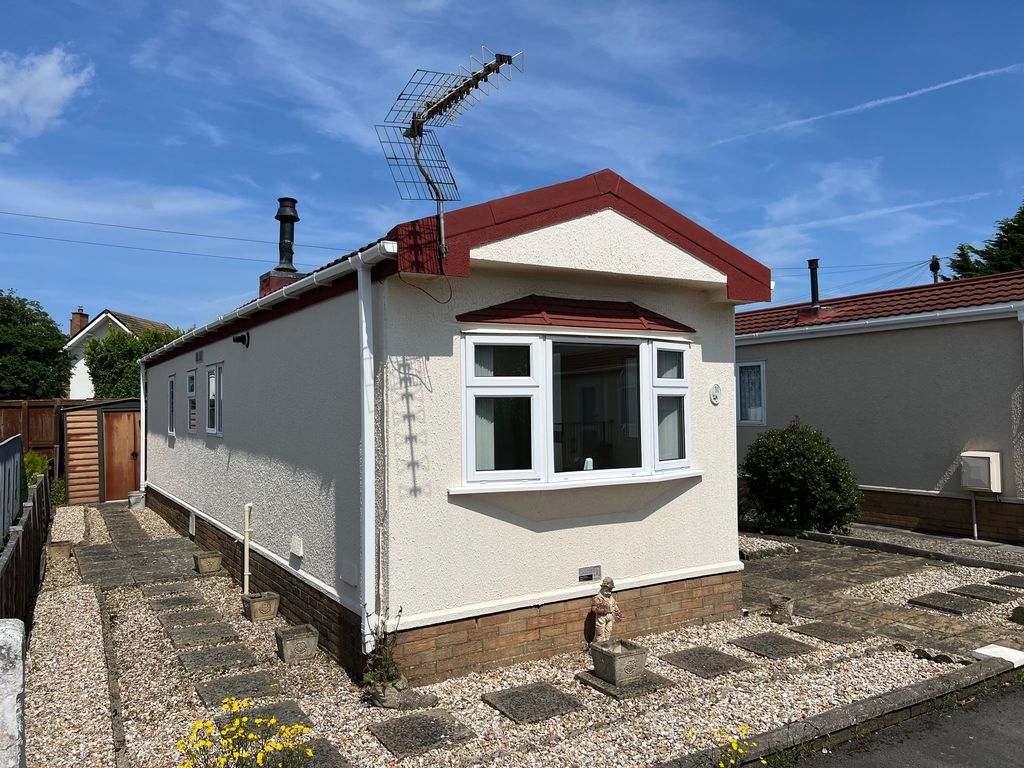 Property photo 3 of 17 Img_7378