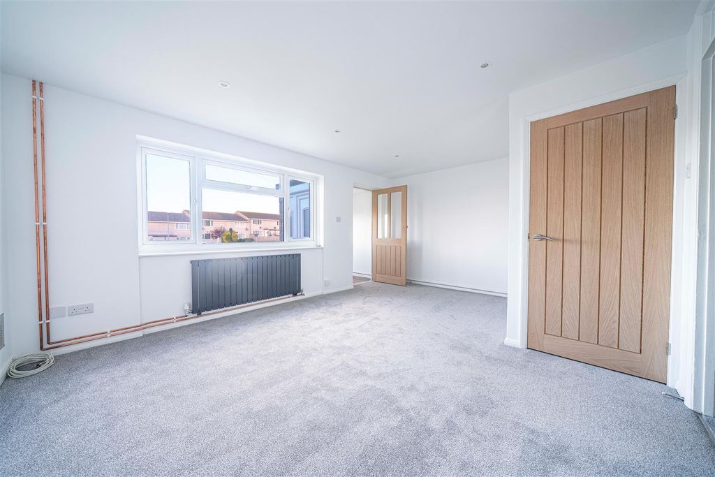 Property photo 3 of 12 Dsc07400.Jpg