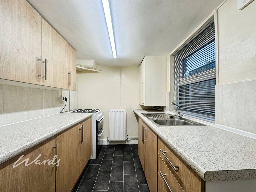 Property photo 2 of 16 Kitchen