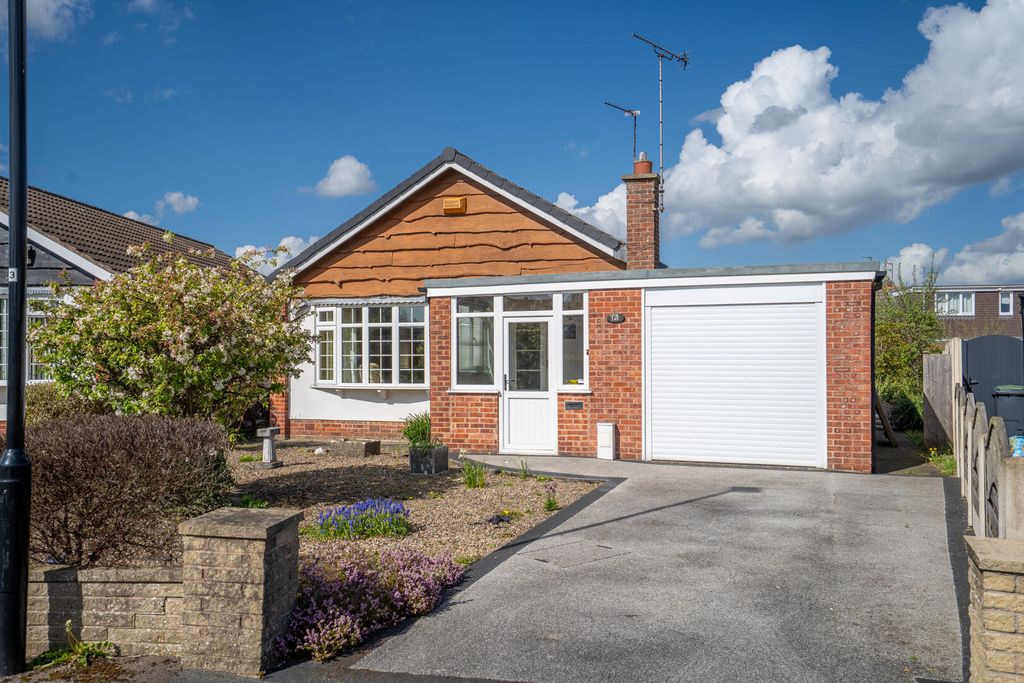 Property photo 1 of 13 Front (Exterior)