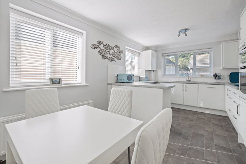 Property photo 3 of 20 Photo 10