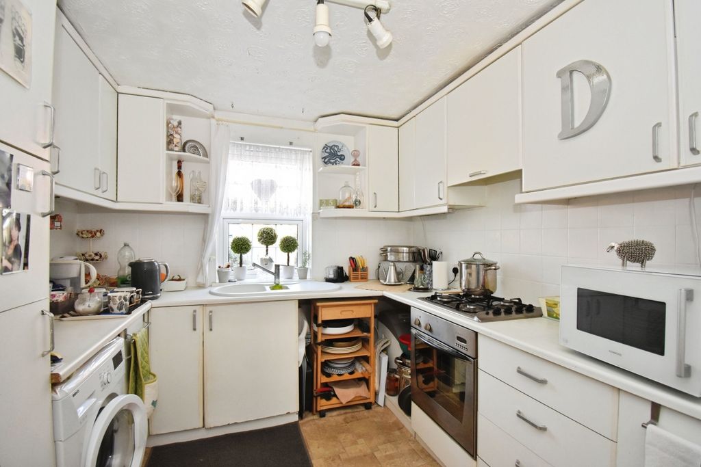 Property photo 2 of 18 Pbox-Img.Jpg