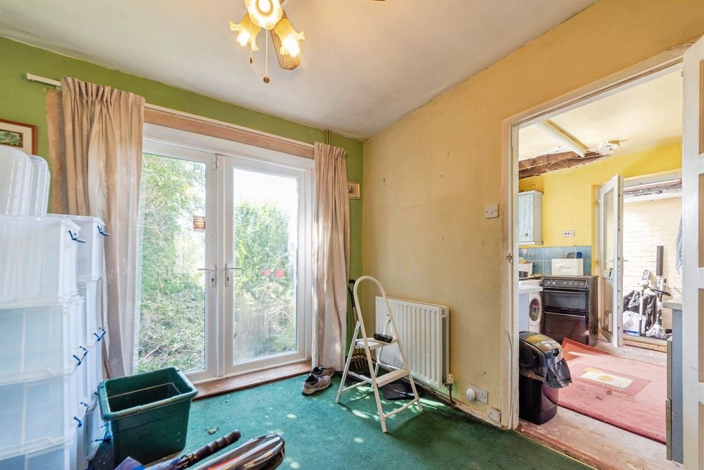 Property photo 3 of 17