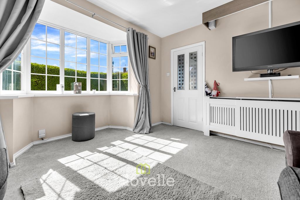 Property photo 3 of 29