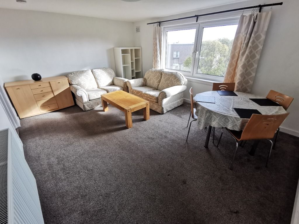 Property photo 3 of 33