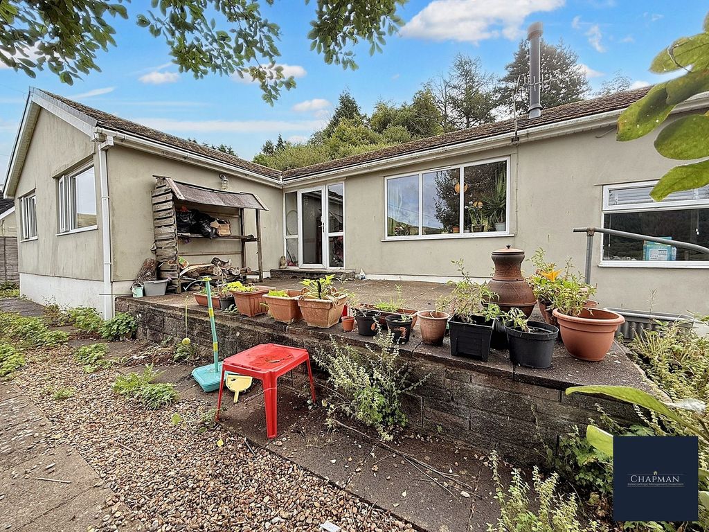 Property photo 2 of 30