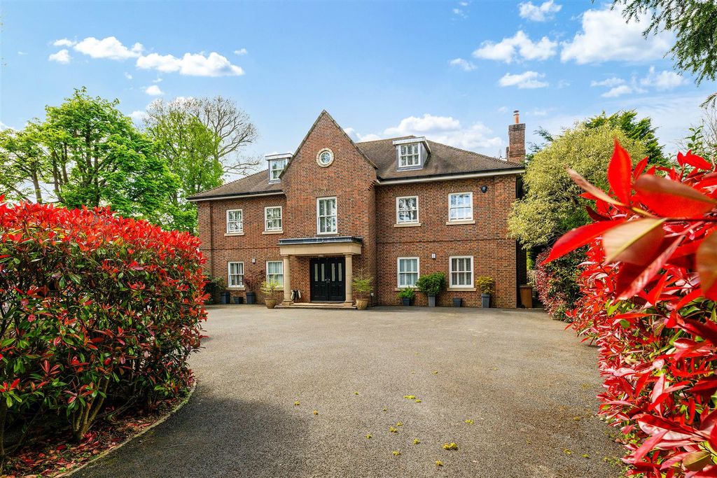 Property photo 1 of 46 Copper Beeches- (49).Jpg