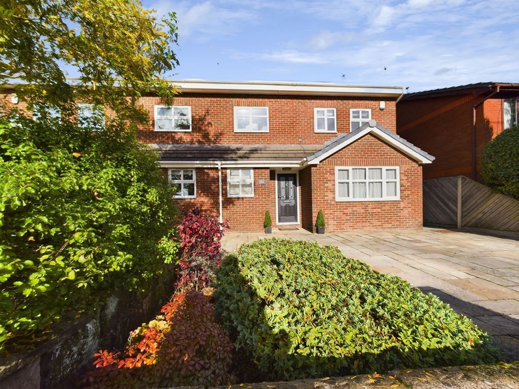 Property photo 1 of 30