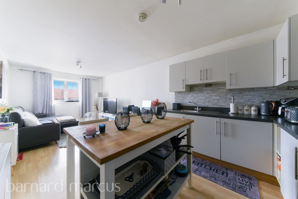 Property photo 3 of 9