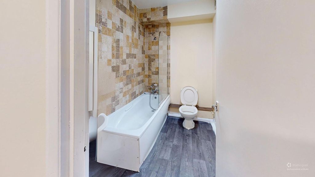 Property photo 2 of 10 Image