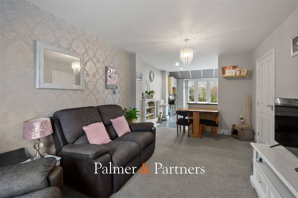 Property photo 2 of 15 Picture No. 06