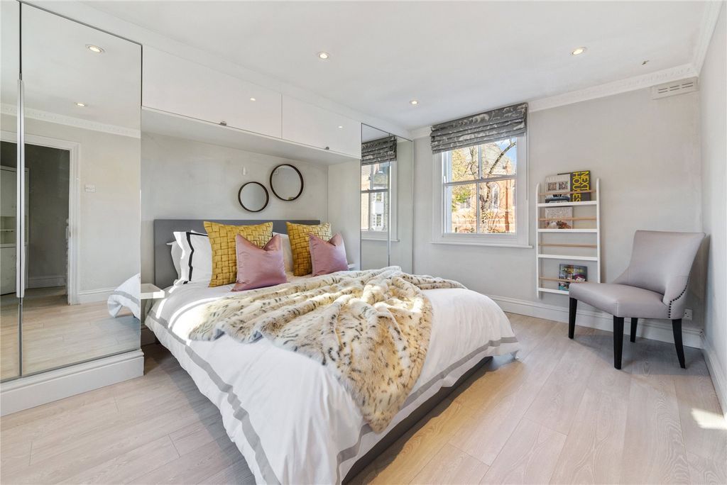 Property photo 1 of 16 Picture No. 22