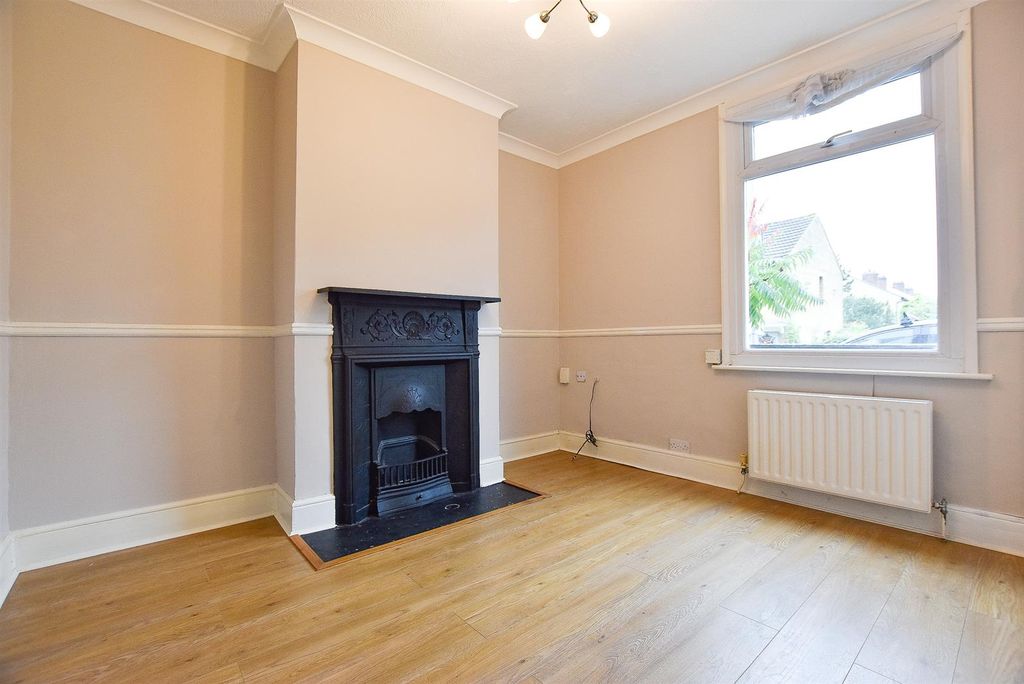 Property photo 2 of 10 Living Room.Jpg