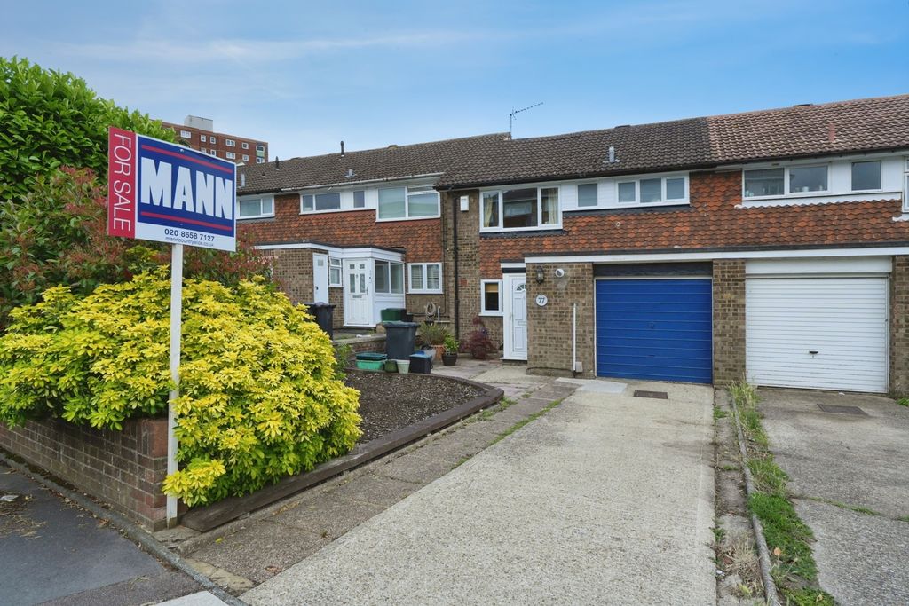 Property photo 1 of 21 Pbox-Img.Jpg