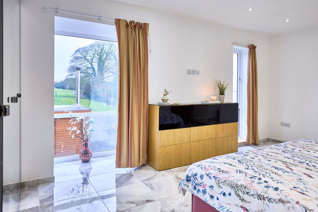 Additional image 30 of 8 bed detached house for saleCragtops, Kirk Smeaton WF8
