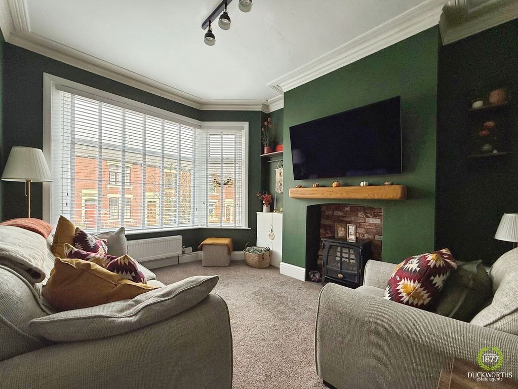 Property photo 2 of 13