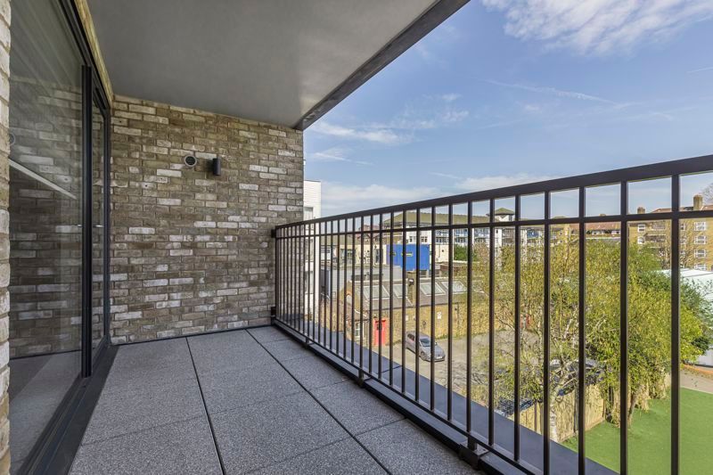 Property photo 3 of 13 Photo 2