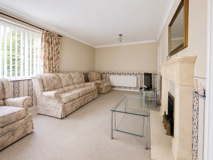 Property photo 3 of 13