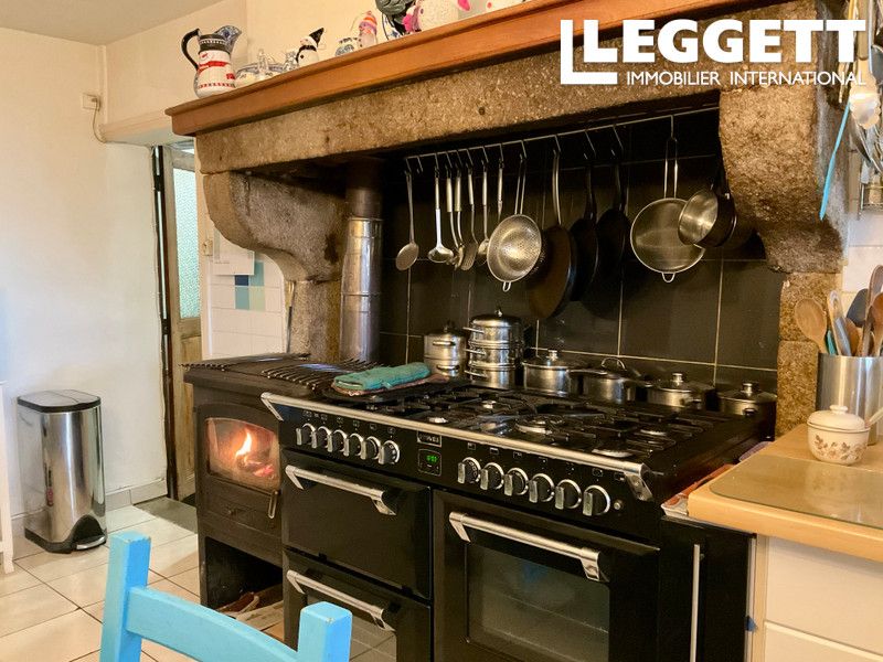 Property photo 3 of 10