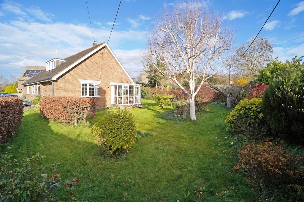 Property photo 3 of 13