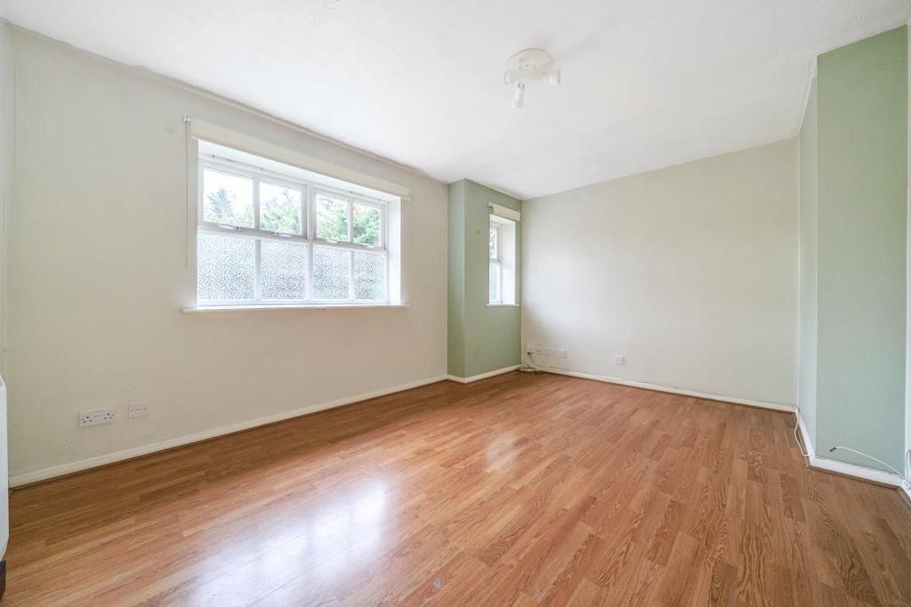 Property photo 2 of 14 Living Room