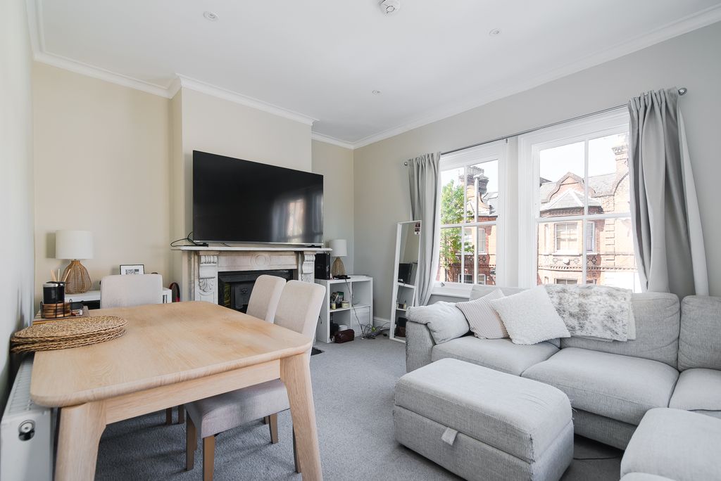 Property photo 1 of 7