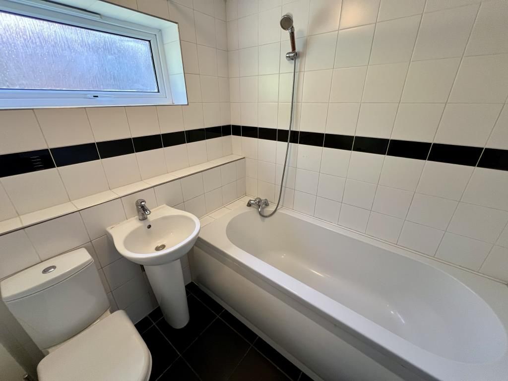 Property photo 3 of 5 Bathroom