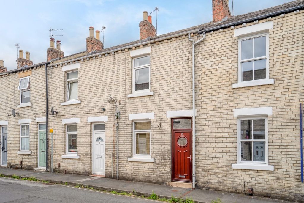 Property photo 1 of 11 Fs-1-2.Jpg