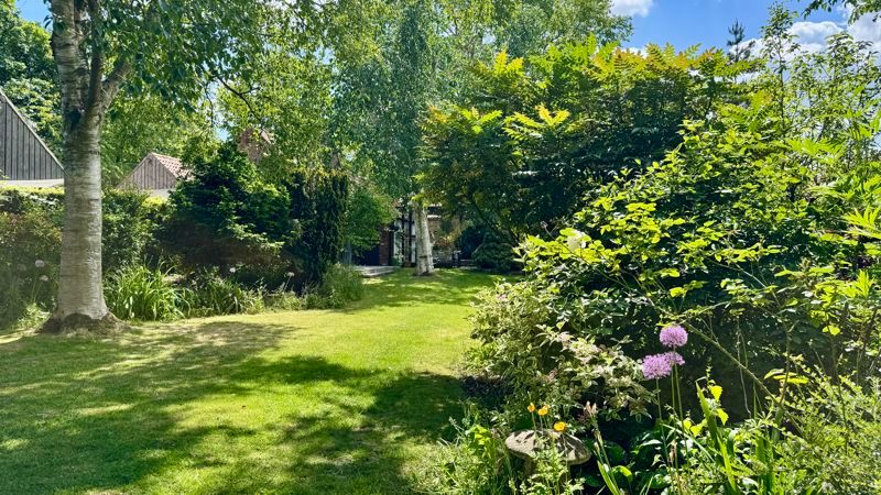 Property photo 3 of 42 Photo 31